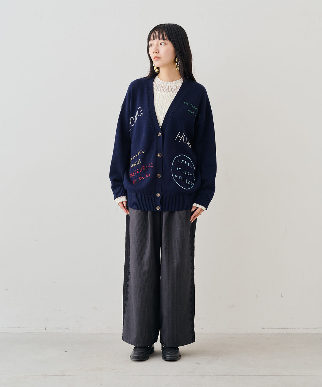 MEDE19F|レース切り替えトップスのコーディネート