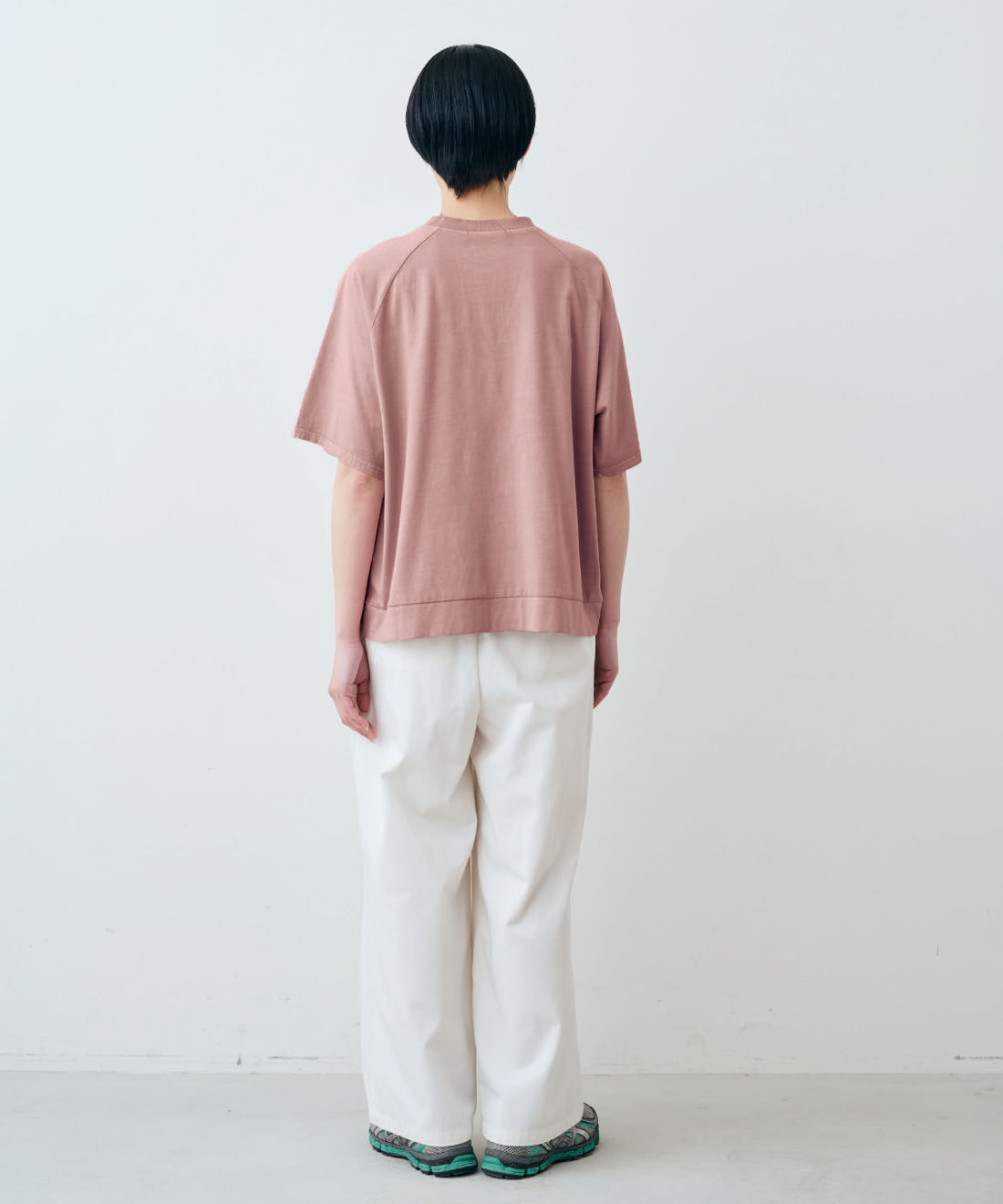 THREE FIFTY STANDARD|綿100％ ピグメント加工 ロゴプリントＴシャツのコーディネート