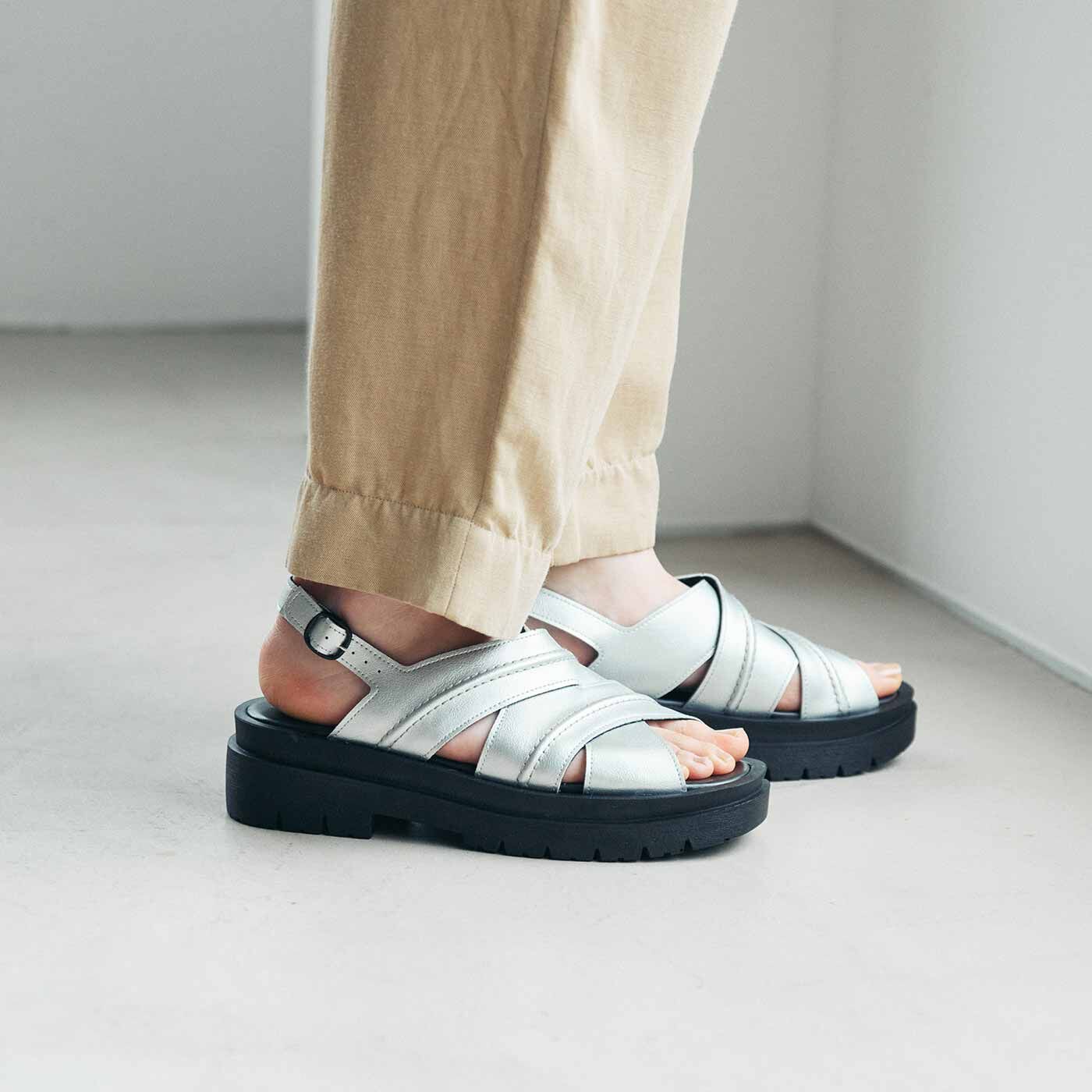 L'AMIPLUS | クロスカバー厚底ボリュームソールサンダル