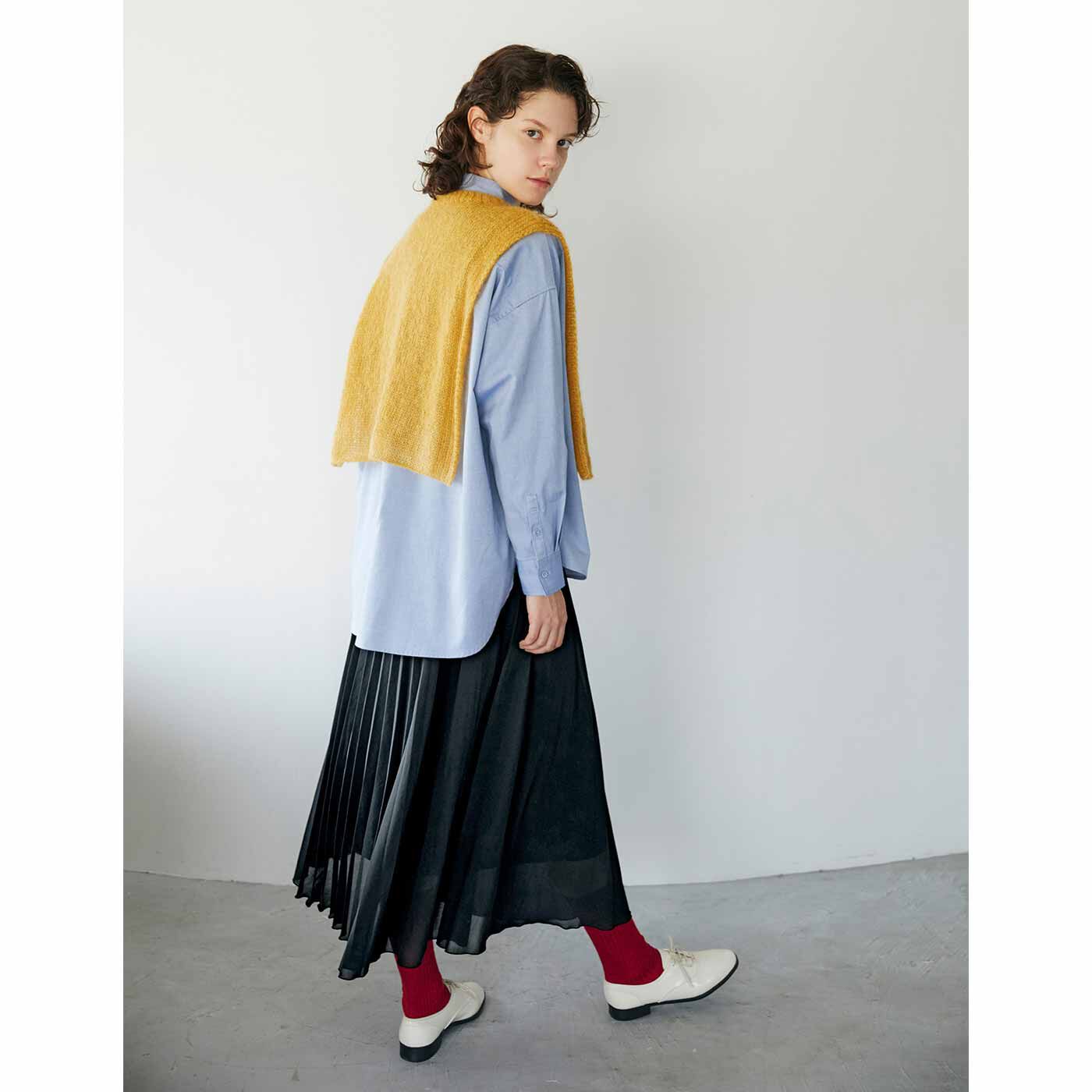 フェリシモギフトショップ|ROWAN&times;amuhibi はじめてさんの「着るもの」シリーズ　シルク混モヘアのサイドオープンベスト〈グレー/Mサイズ〉