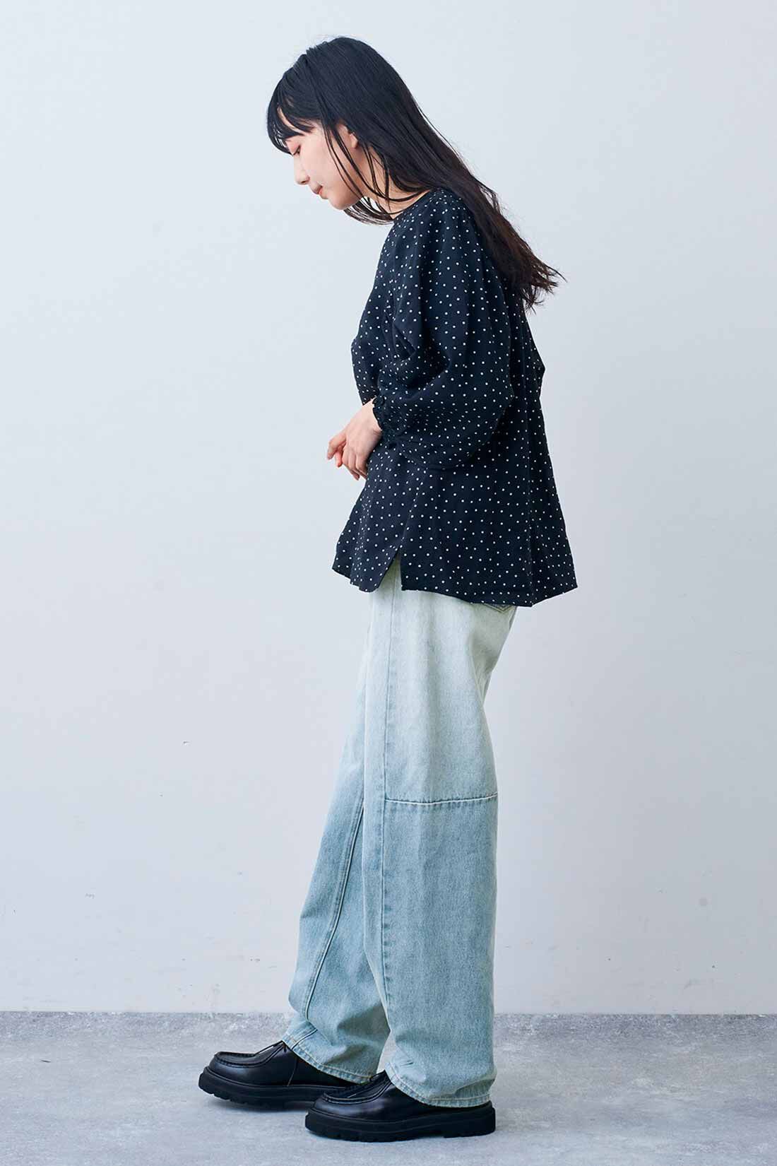 Live in  comfort|リブ イン コンフォート くぼっち★とコラボ はくだけでオシャレ見えする 大人にちょうどいいカーブデニムパンツ