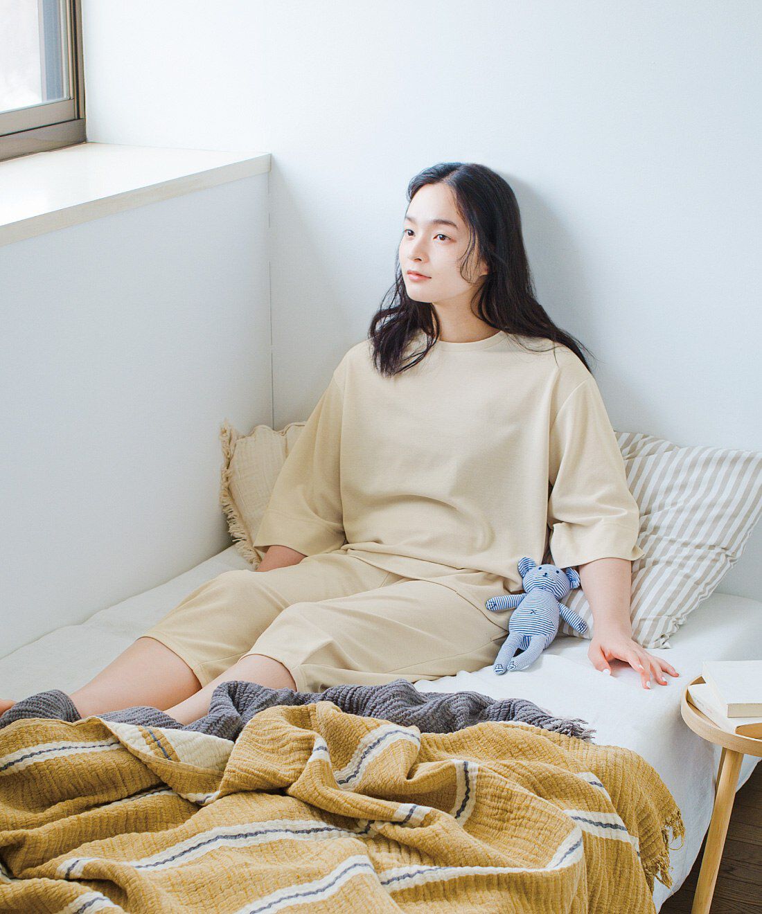 flufeel | 着て疲労回復ゆったり着られるリカバリートップス＆パンツ〈アイボリー〉